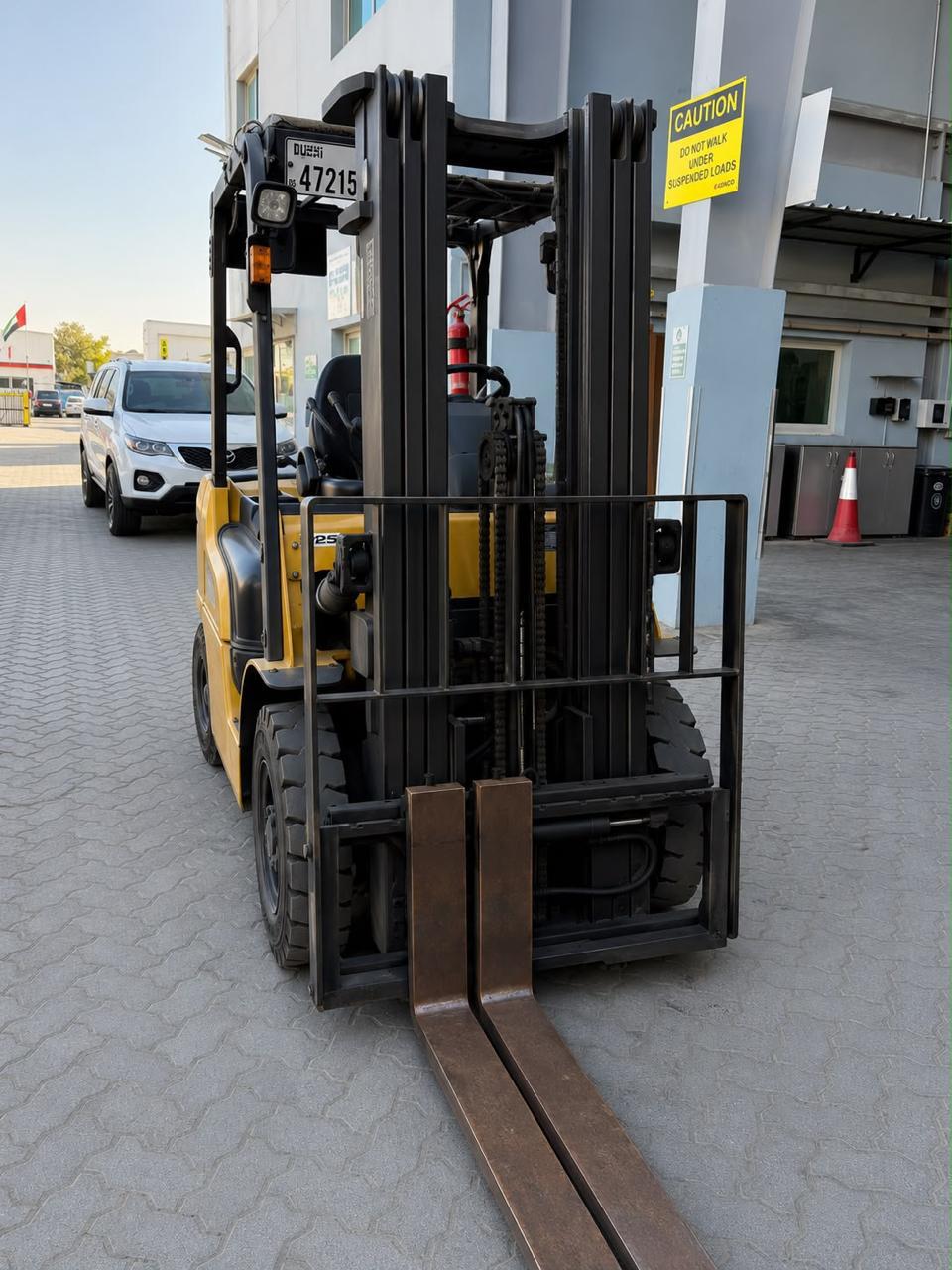 Used 2.5 Ton Diesel Forklift for Sale - photo 1